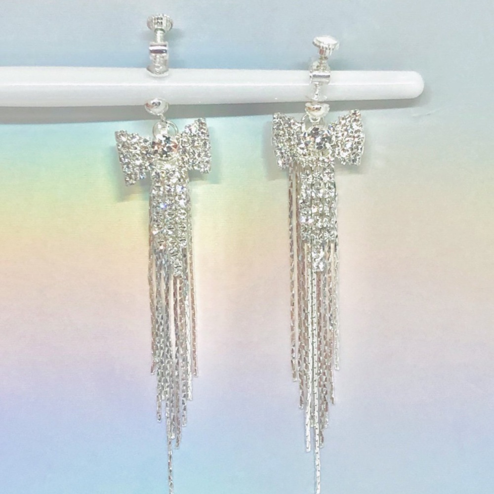 ❤️ Bling Bow Dangle Silver Plated Clip On Earrings